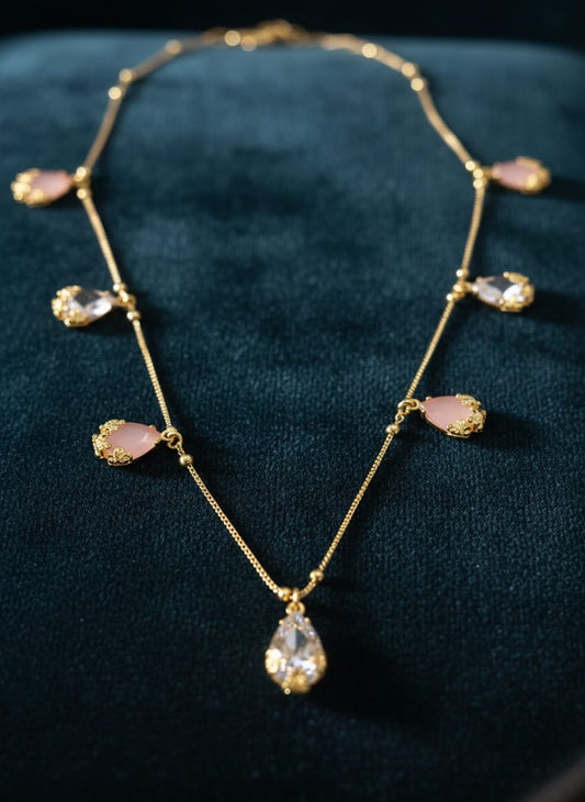 Elegant Dual-Tone Teardrop And Pendant Chain