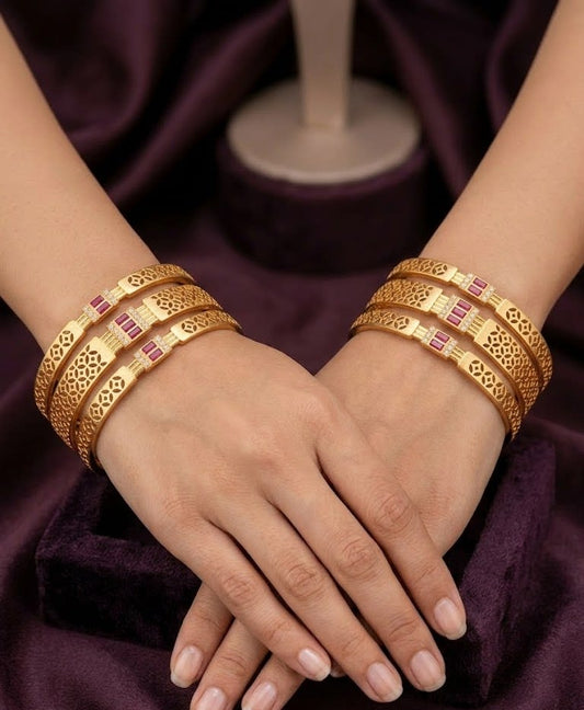 Micro Gold Plated Designer And Diamonds 6 Pcs Bangles