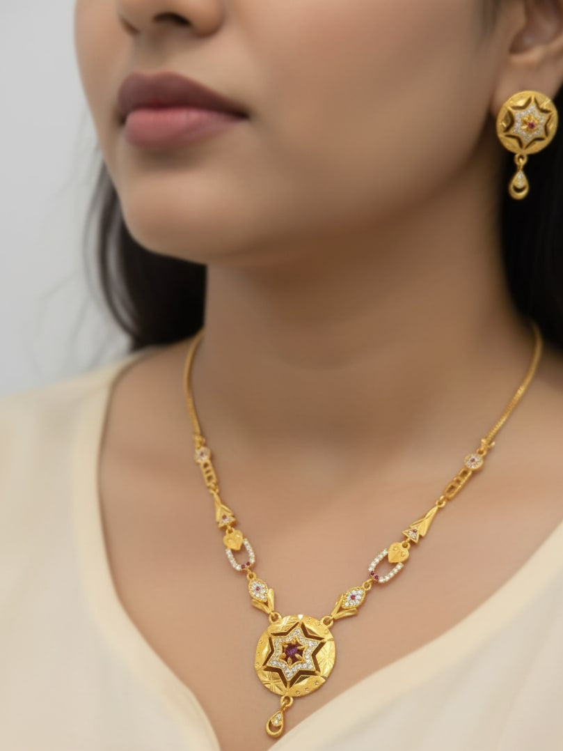 Micro Gold Plated And Diamond Studded Fancy Star Pendant Set