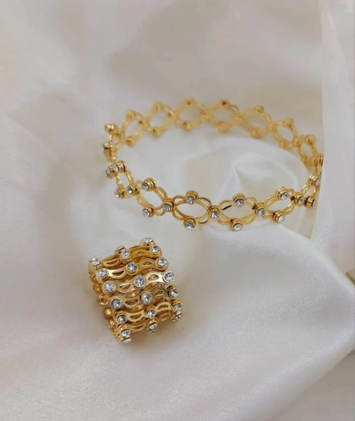 2 IN 1 Frodete Expandable Ring Bracelet Folding Retractable Adjustable Transform Bracelet TO Ring