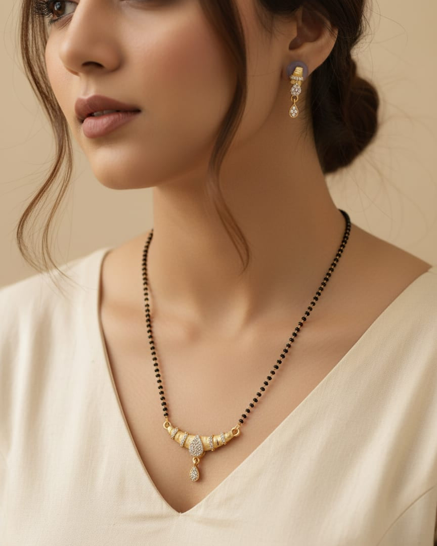 Forming And Diamond High Gold Plated Oval Mangalsutra