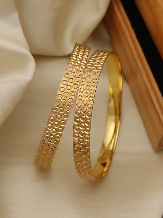 Designer Micro Gold Plated Daily Wear Dotted Texture Fancy 2 Pcs Bangle Set