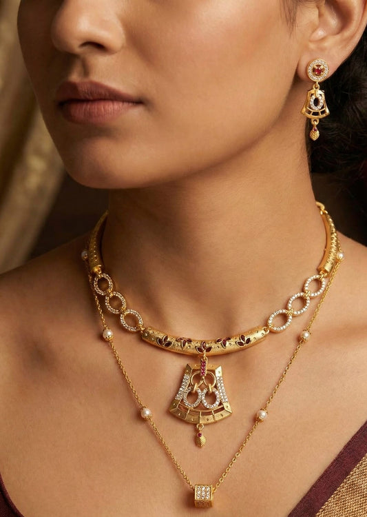 Elegant Dual-Layer And Diamond Chain with Gold-Plated Necklace Set with Designer Earrings