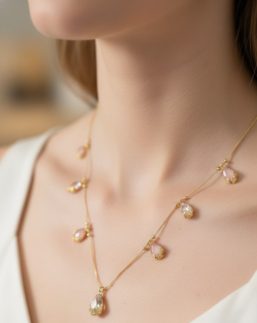 Elegant Dual-Tone Teardrop And Pendant Chain