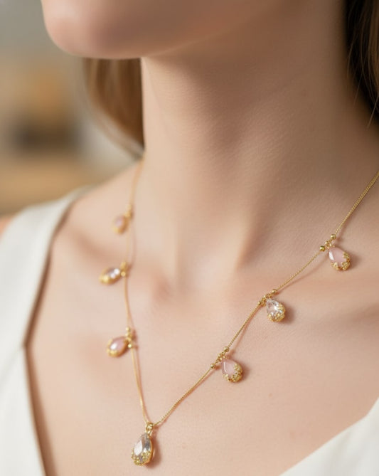 Elegant Dual-Tone Teardrop And Pendant Chain