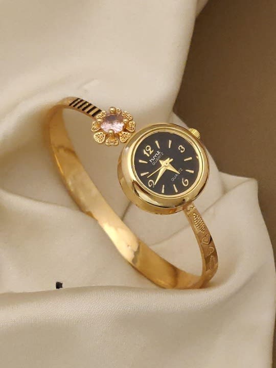 High Gold Plated And Diamond Adjustable Watch For Women