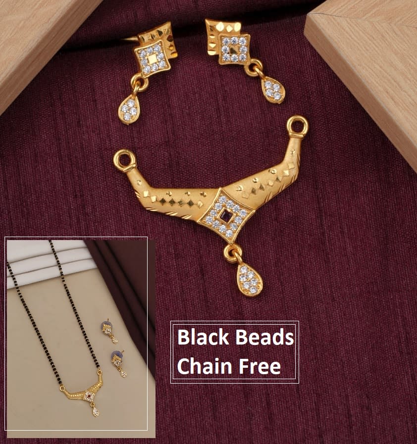 Elegant Floral Design Micro Gold Plated And Pendant Set