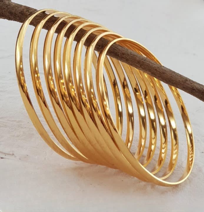 Casual Wear Micro Gold Plated 8 Pcs Plain Bangle For Girls And Women