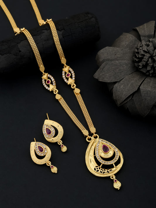 Micro Gold Plated And Diamond Studded Fancy Oval Pendant Set with Chain